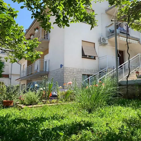 Bilic Guest house