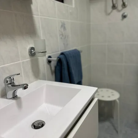 ゲストハウス Bilic プーラ